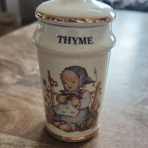 Hummel Cream and Gold Spice Jar - Thyme